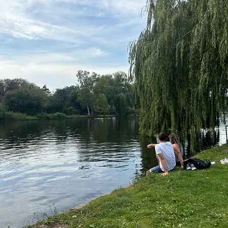 Zimmer Im Gruenen An Der Alster Apartment
