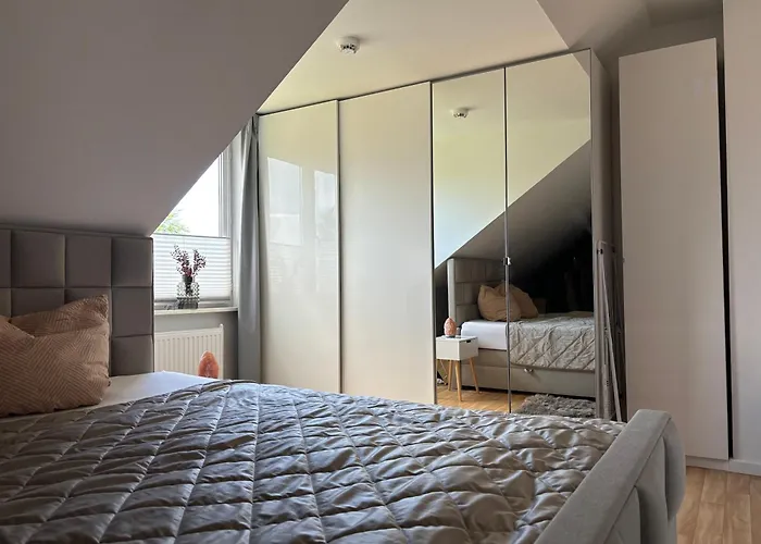 Apartament Im Gruenen An Der Alster Hamburg
